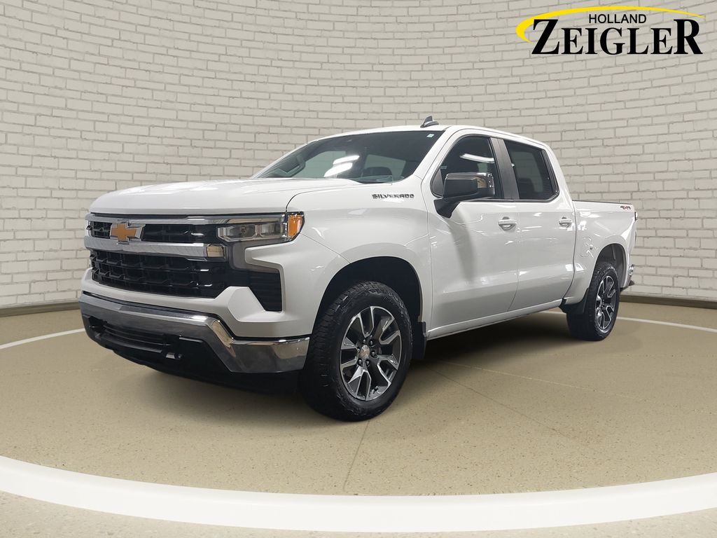 Summit White 2024 Chevrolet Silverado 1500 Pickup Truck Four-Wheel Drive 8-Speed Automatic