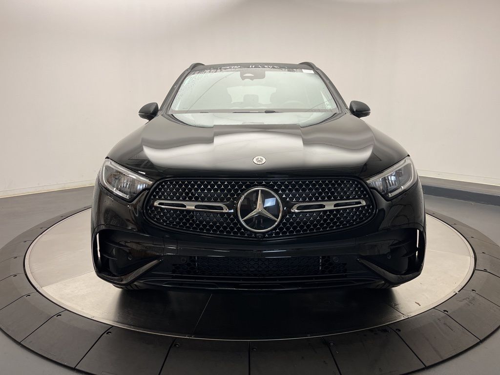 Thumbnail: 2026 Mercedes-Benz GLC - 2