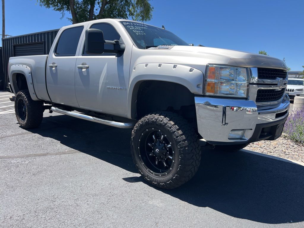 2008 Chevrolet Silverado 2500HD LTZ Crew Cab 4WD