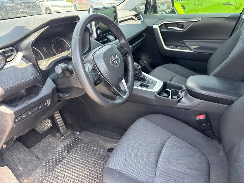 Used 2021 Toyota RAV4 SUV