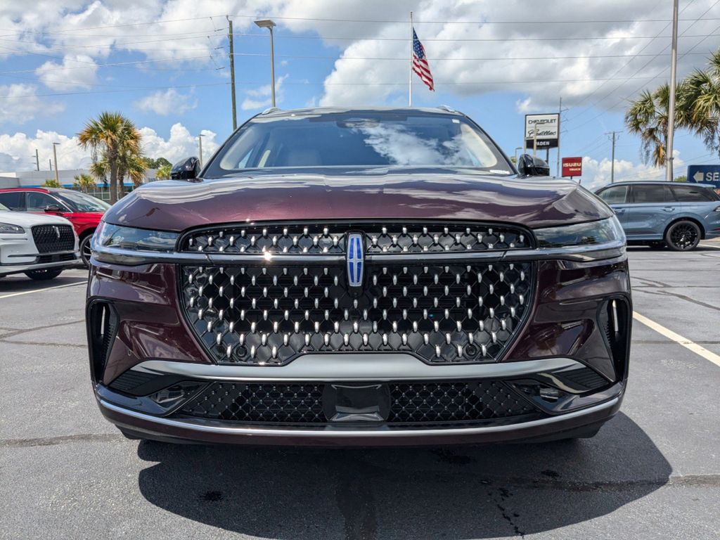 2025 Lincoln Nautilus Hybrid Reserve