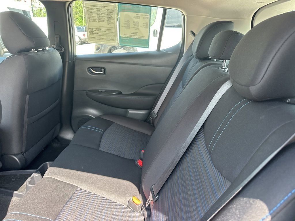 2024 Gun Metallic Nissan LEAF S FWD Hatchback