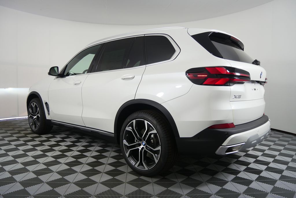 2026 BMW X5 sDrive40i 5