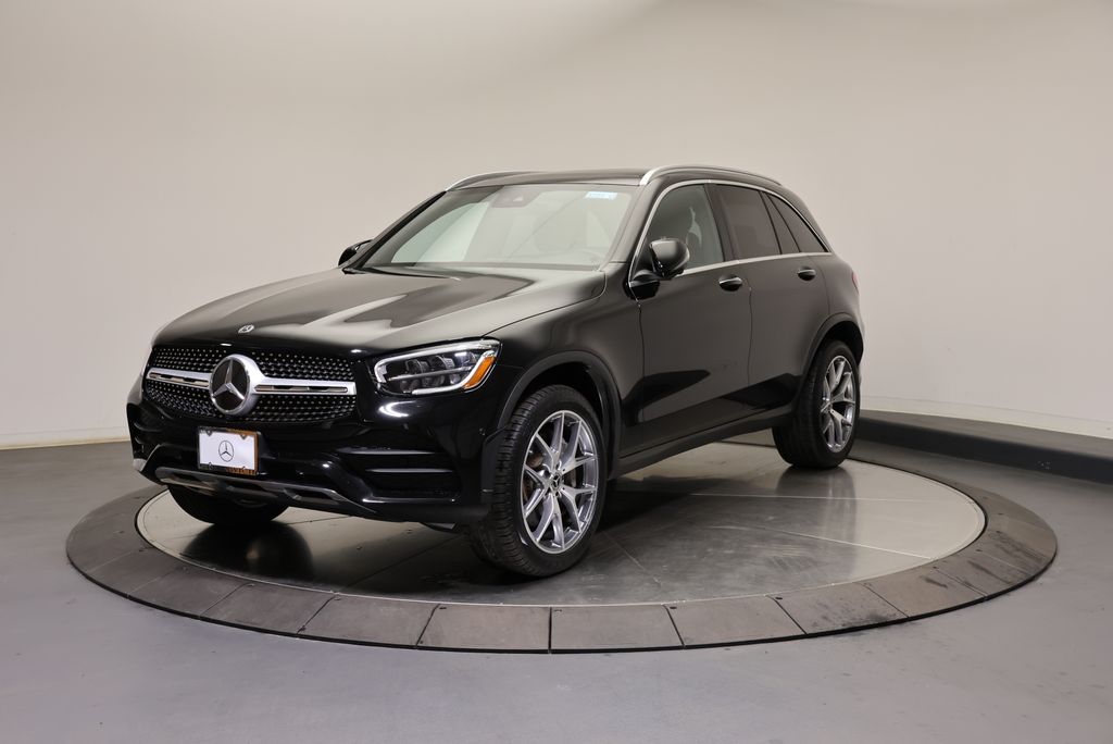 Thumbnail: 2022 Mercedes-Benz GLC - 3