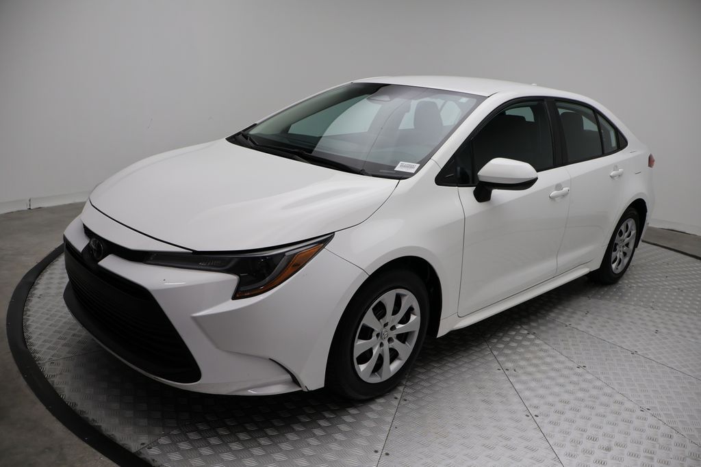 Thumbnail: 2024 Toyota Corolla - 1