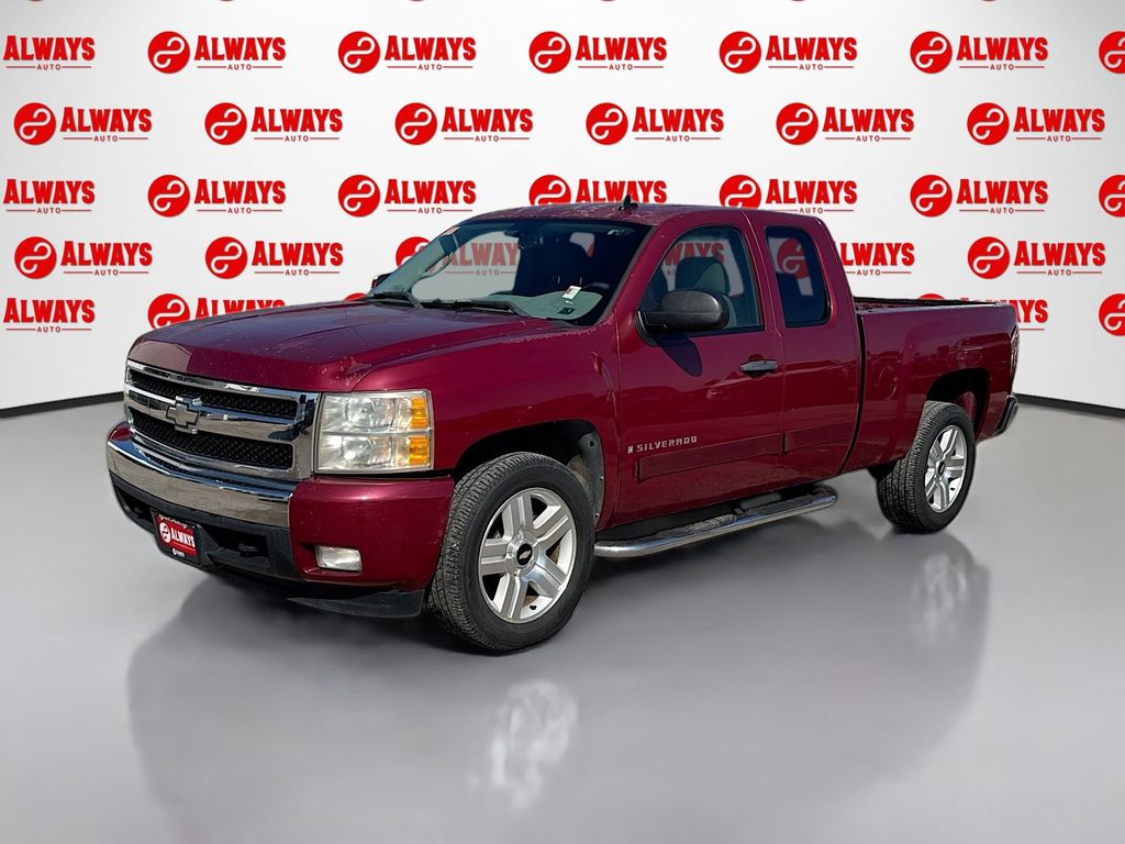 2007 Chevrolet Silverado 1500 1LT Crew Cab 4WD