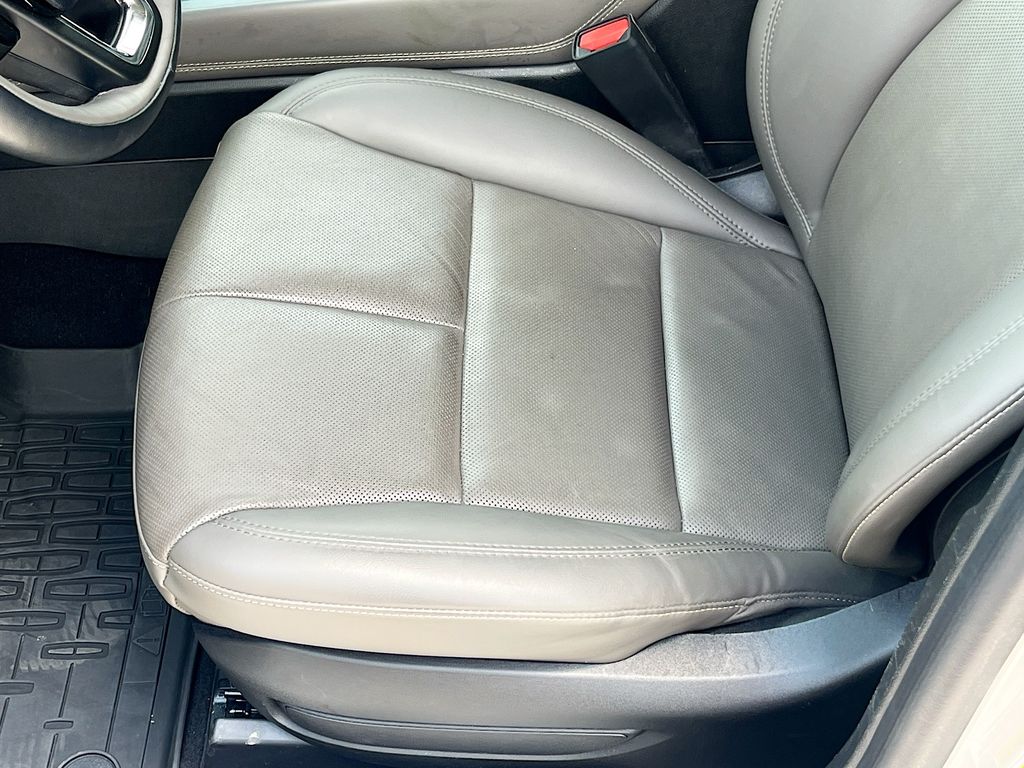 2023 Lincoln Corsair Reserve White at Monument Chevrolet