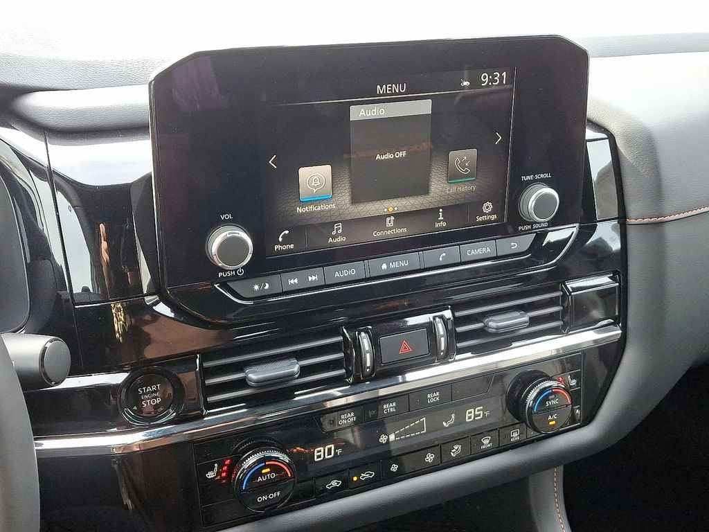 Thumbnail: 2025 Nissan Pathfinder - 9