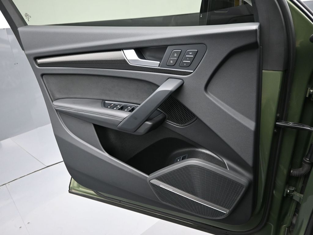 2023 Audi SQ5 3.0T quattro Premium Plus