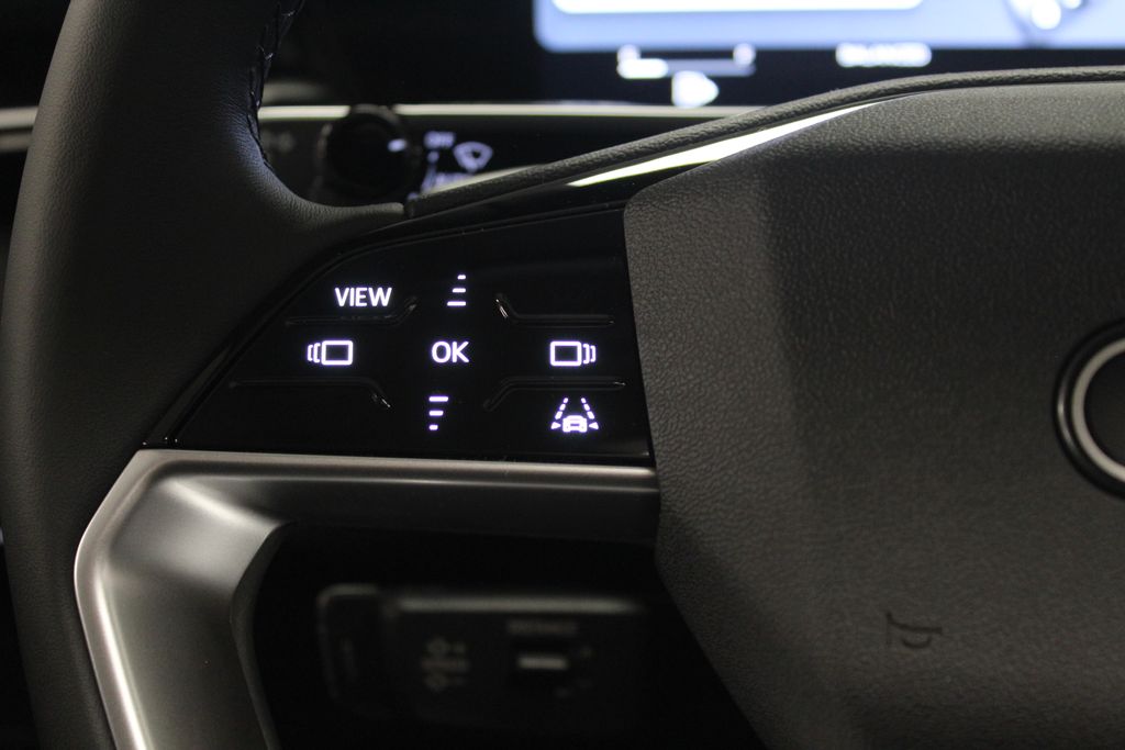 Thumbnail: 2026 Audi Q3 - 26