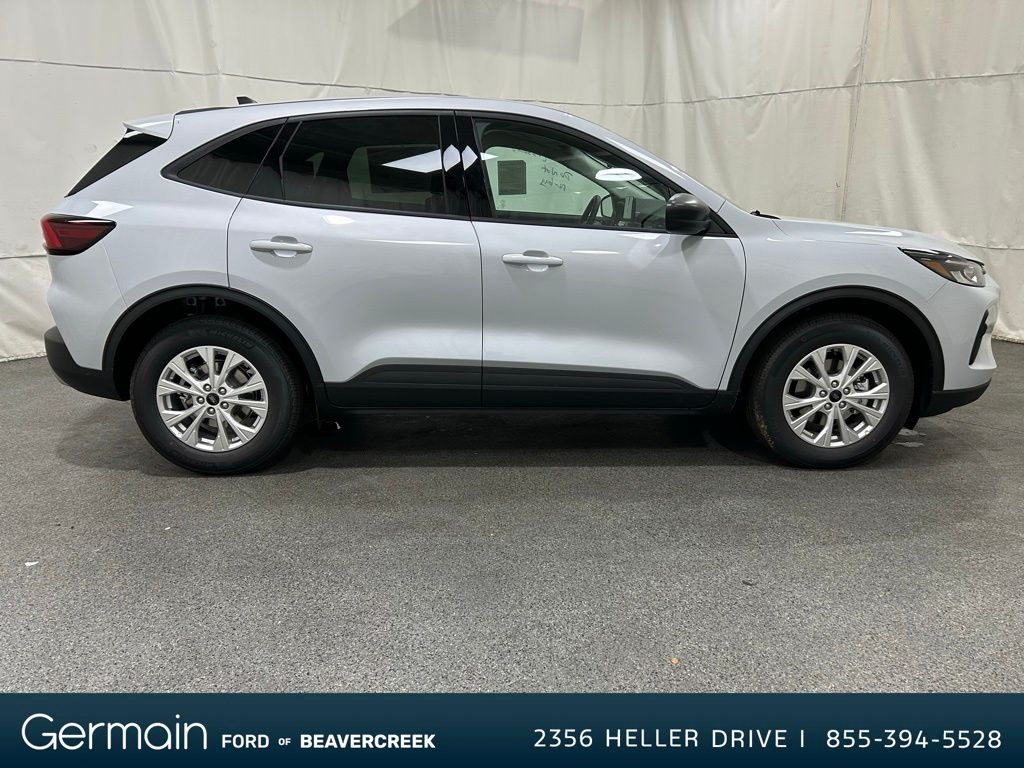 2025 Ford Escape Active photo 8