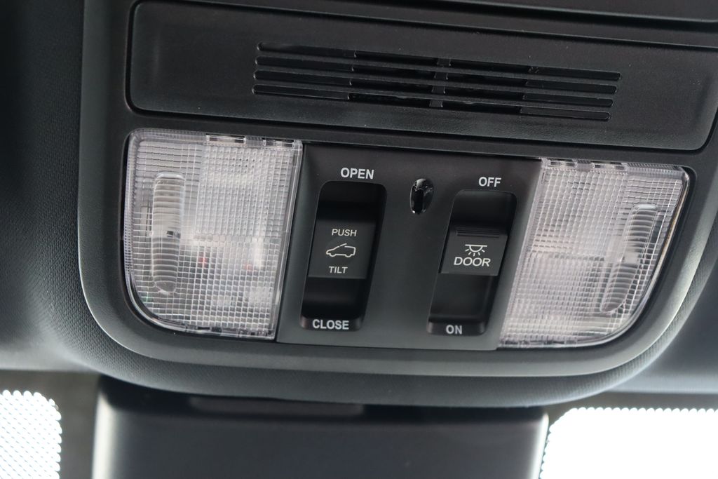 2025 Honda Odyssey Sport 26