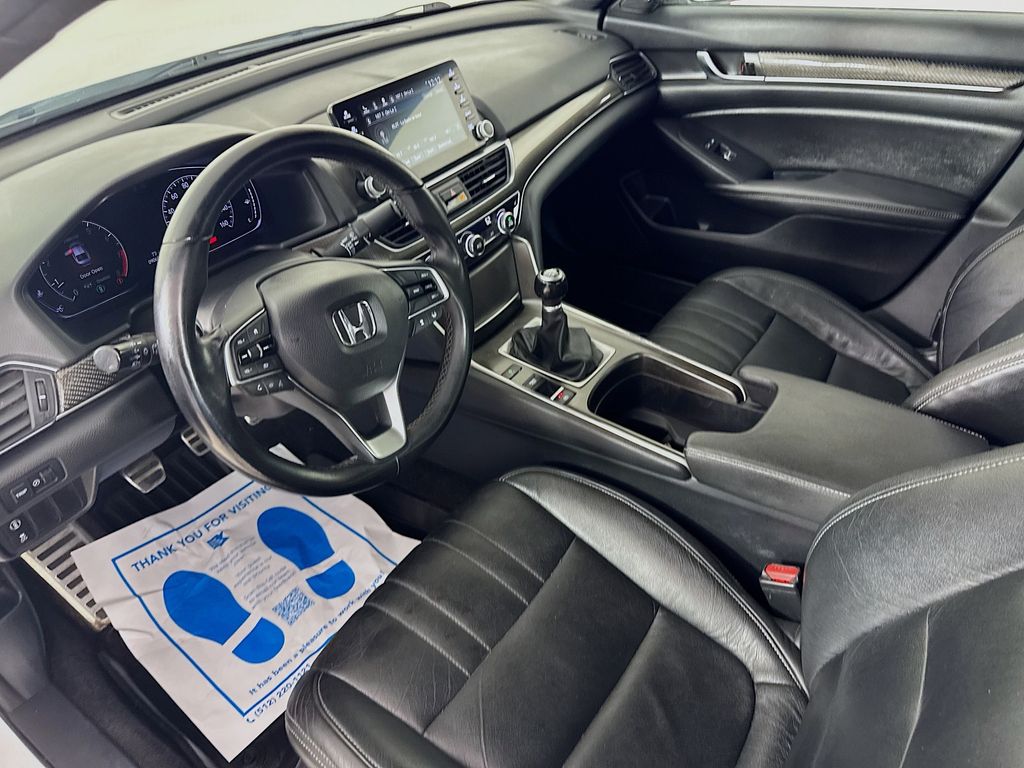 Used Car 2019 Honda Accord  Sport 2.0t For Sale Under $25,000 In Austin, Texas