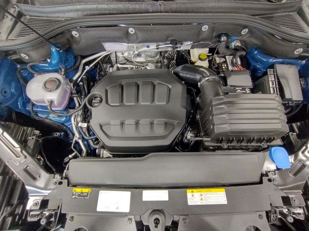 2026 Volkswagen Atlas Cross Sport 2.0T SEL R-Line Black