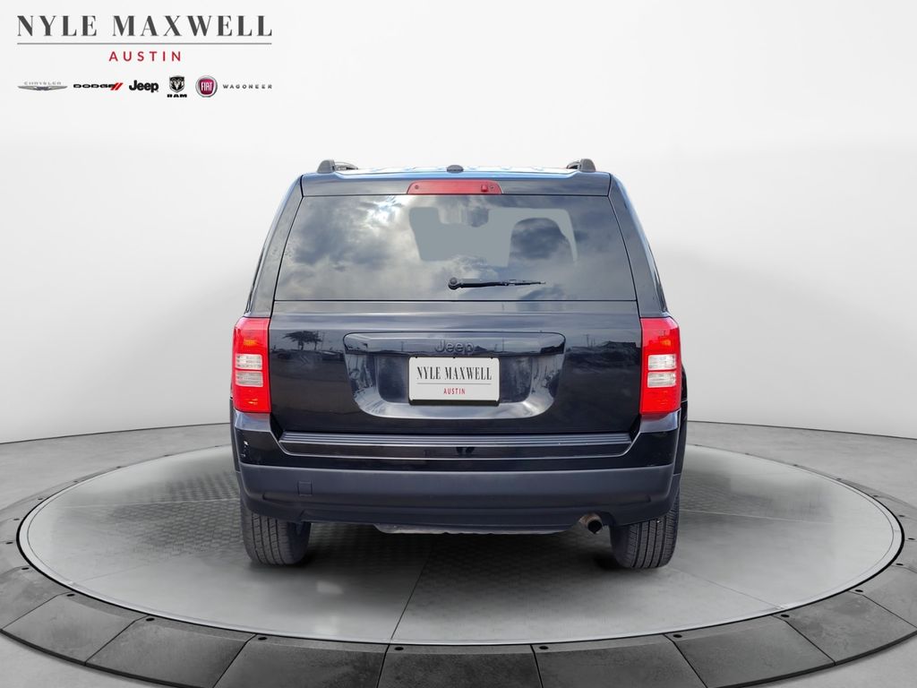 Used Car 2015 Jeep Patriot  Altitude For Sale Under $10,000 In Austin, Texas