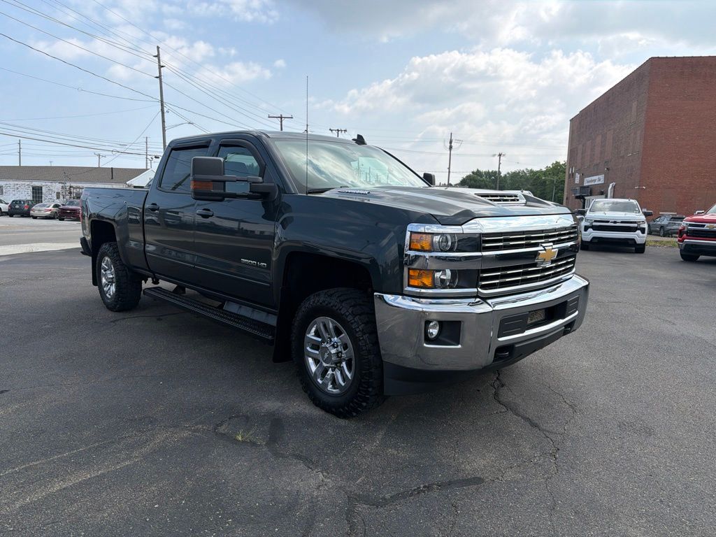Gray (Graphite Metallic) 2017 Chevrolet Silverado 3500HD Pickup Truck Four-Wheel Drive 6-Speed Automatic