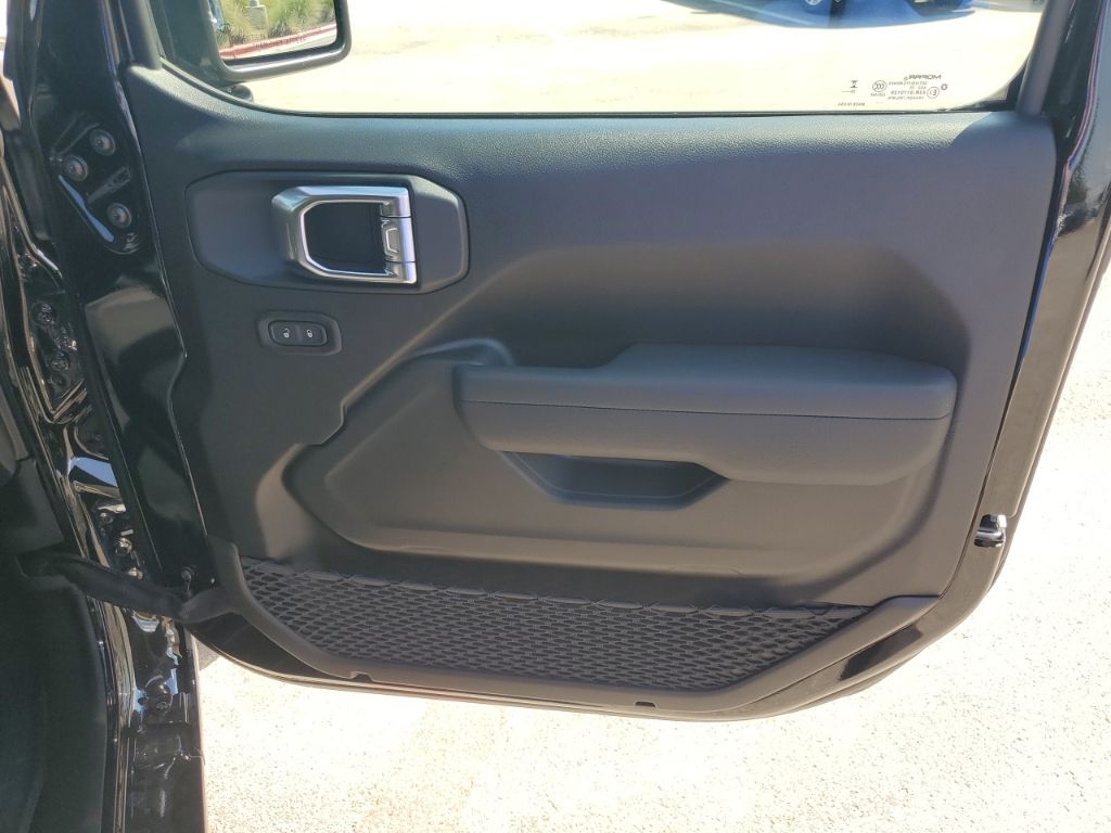 New Car 2025 Jeep Wrangler  For Sale Under $50,000 In Austin, Texas