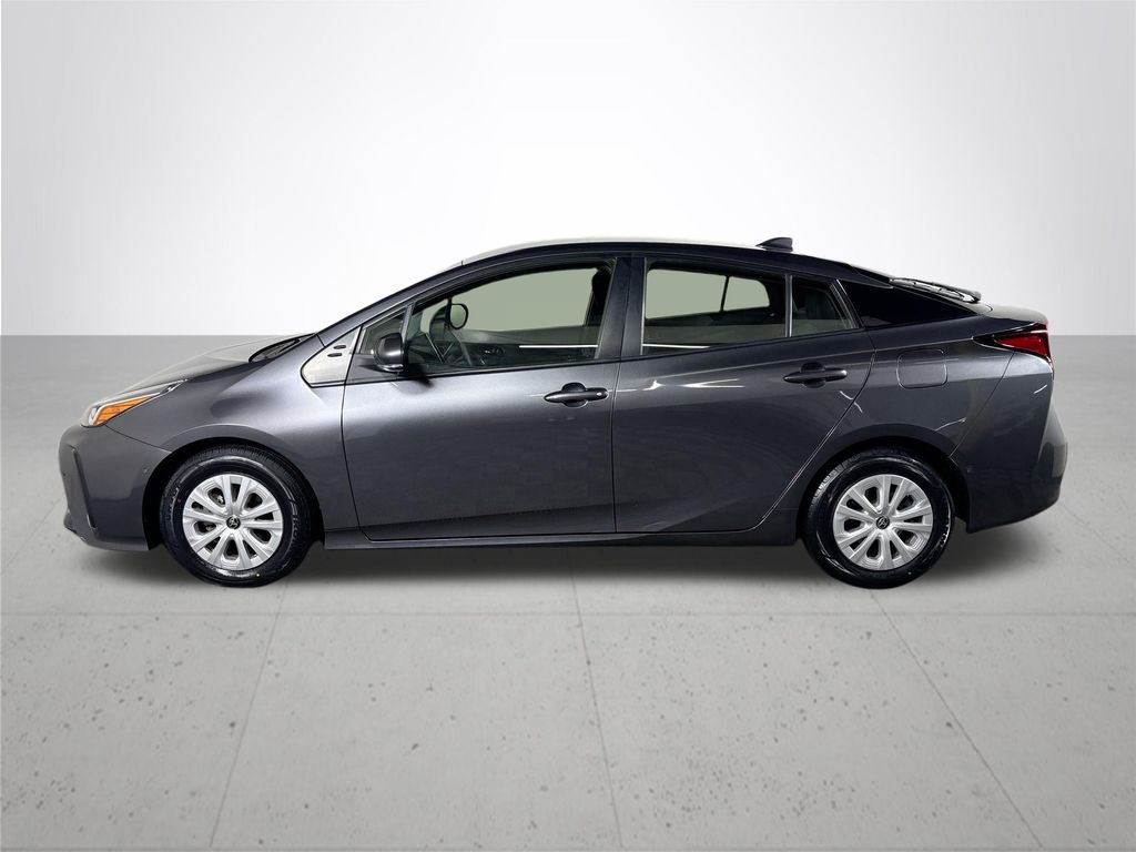 2021 Toyota Prius L