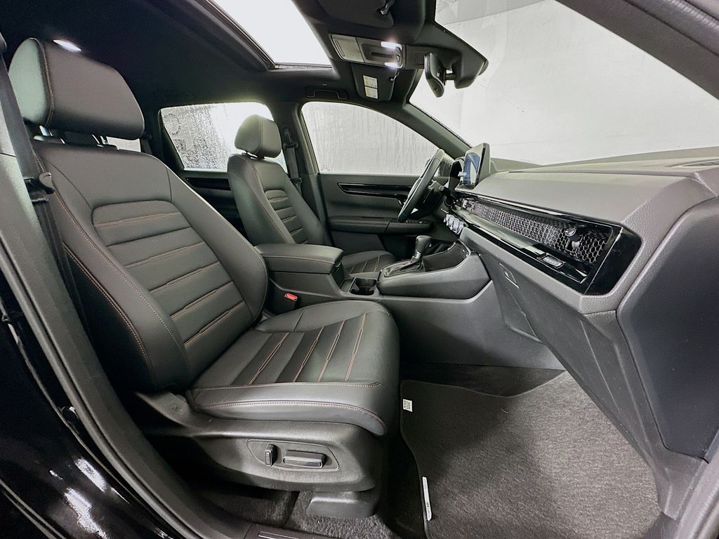 2023 Honda CR-V Sport Touring 28