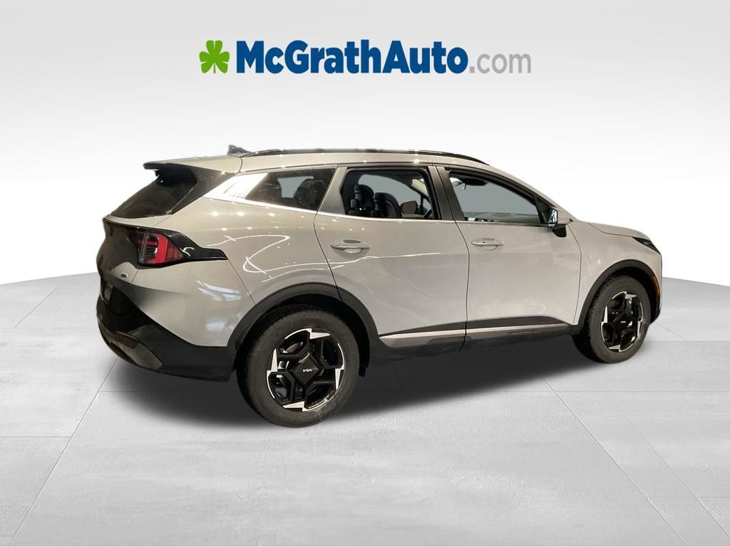 New 2026 Gray Kia EX image 4