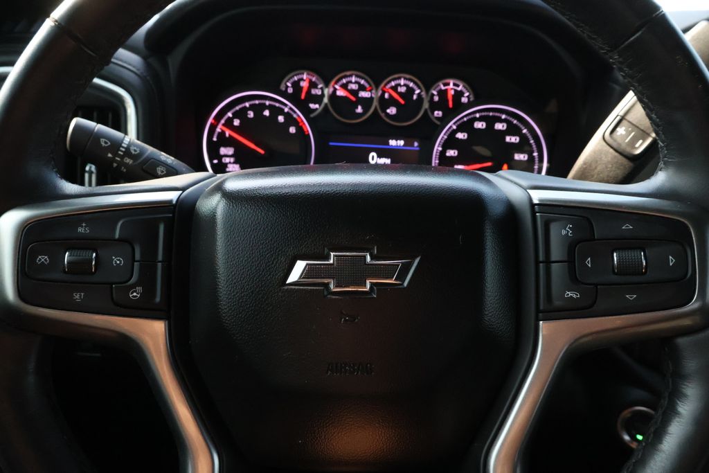 Thumbnail: 2020 Chevrolet Silverado 1500 - 20