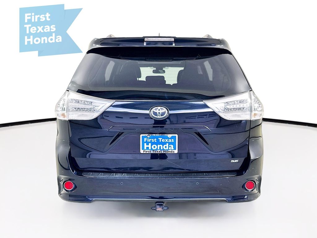 Used Car 2020 Toyota Sienna  For Sale Under $30,000 In Austin, Texas