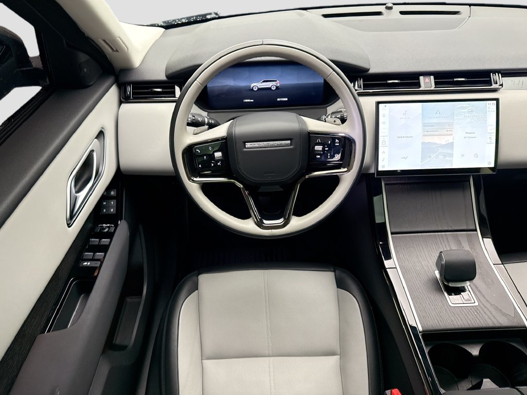 Thumbnail: 2025 Land Rover Range Rover Velar - 10