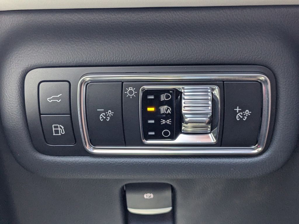 2025 Lincoln Nautilus Hybrid Premiere