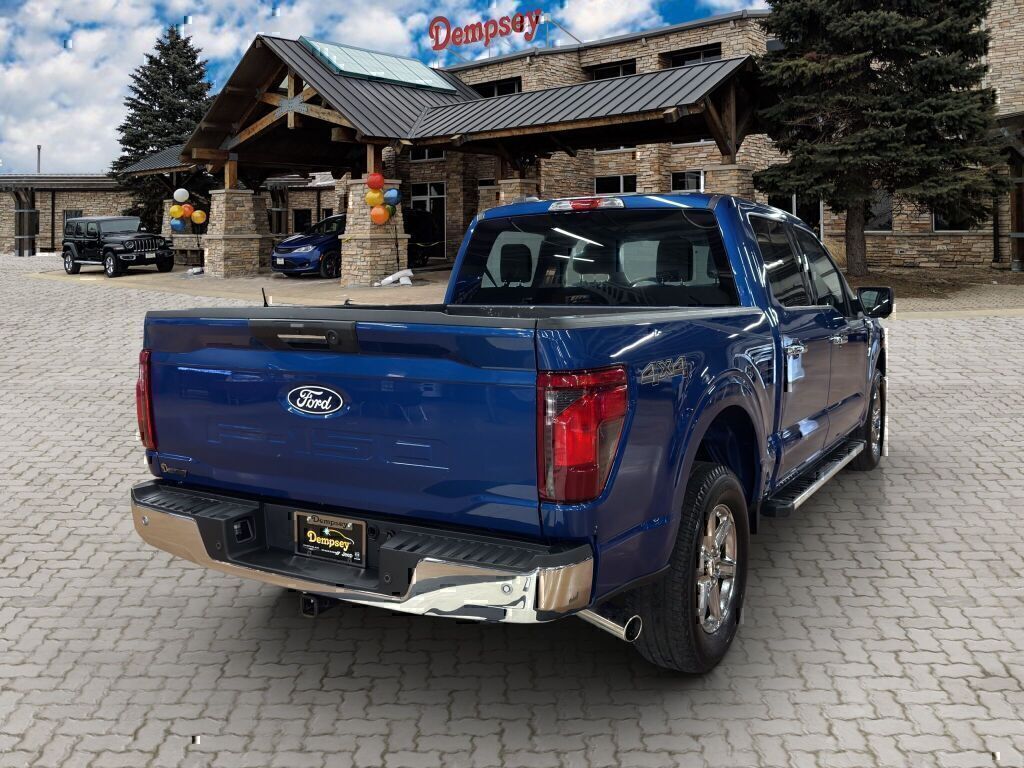 View vehicle photo 5