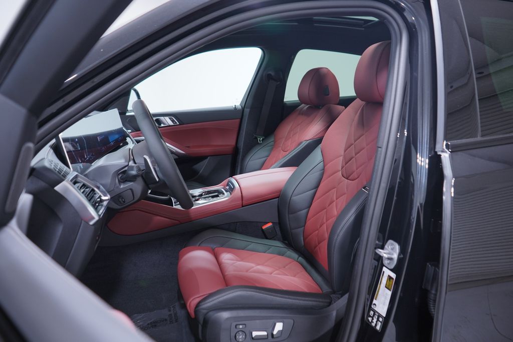 Thumbnail: 2026 BMW X6 - 7