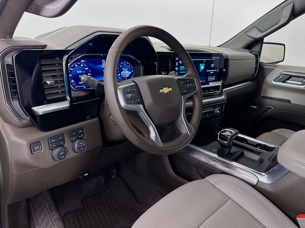 Thumbnail: 2024 Chevrolet Silverado 1500 - 9