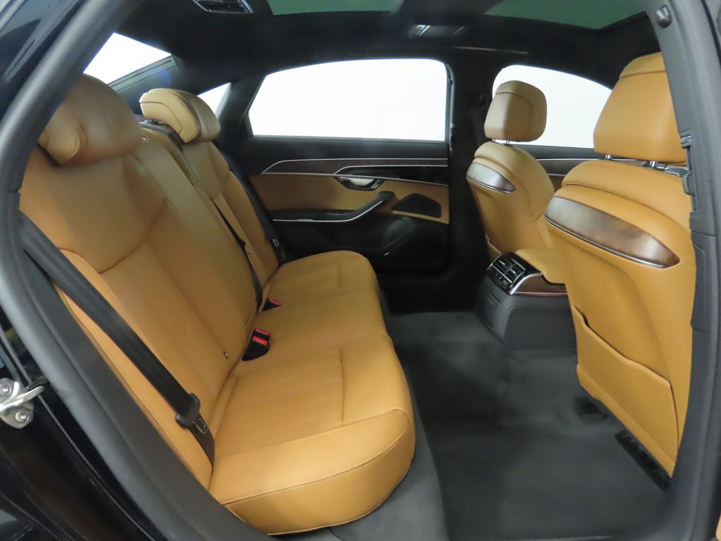 2025 Audi A8 L 24