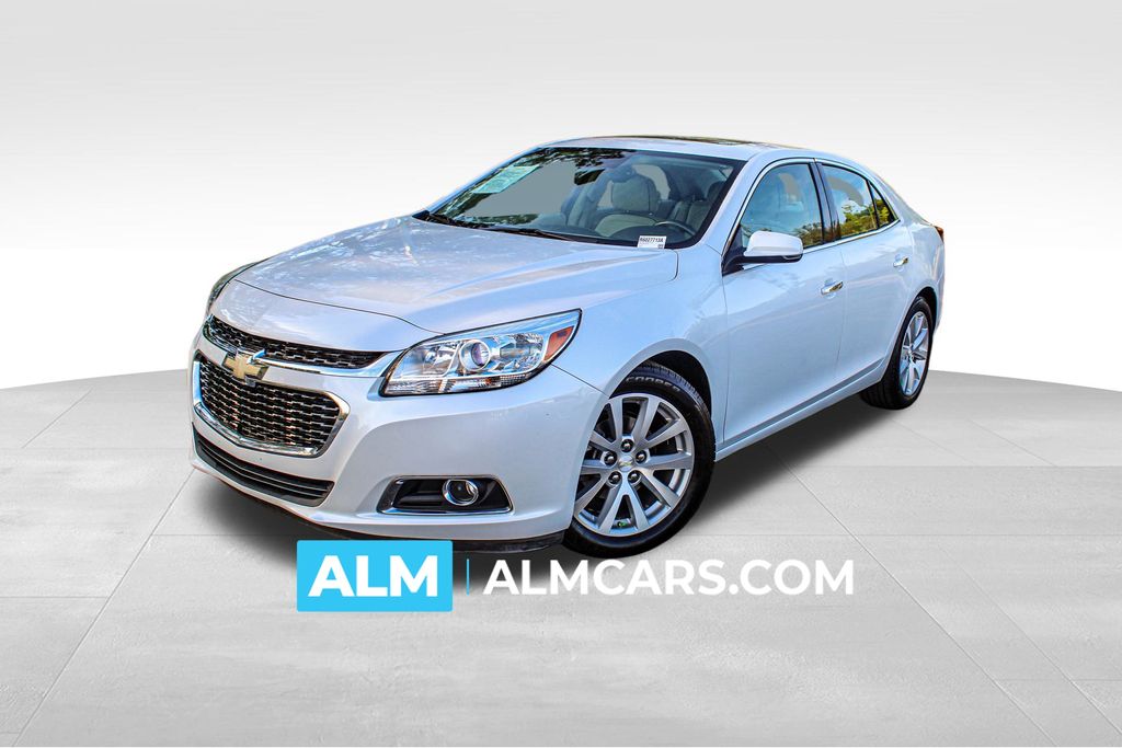 White (Iridescent Pearl Tricoat) 2016 Chevrolet Malibu Limited LTZ FWD Sedan Front-Wheel Drive 6-Speed Automatic Overdrive