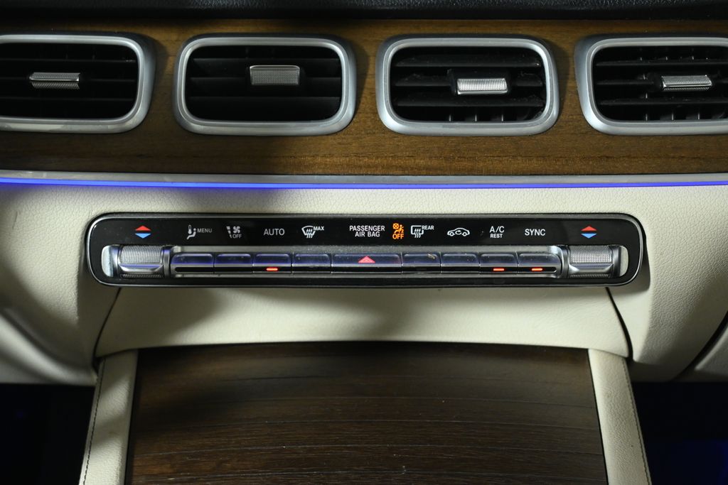 Thumbnail: 2022 Mercedes-Benz GLE - 24