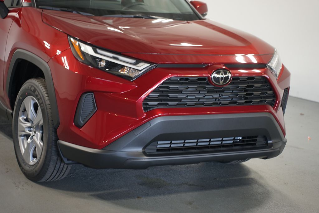 Thumbnail: 2025 Toyota RAV4 - 4