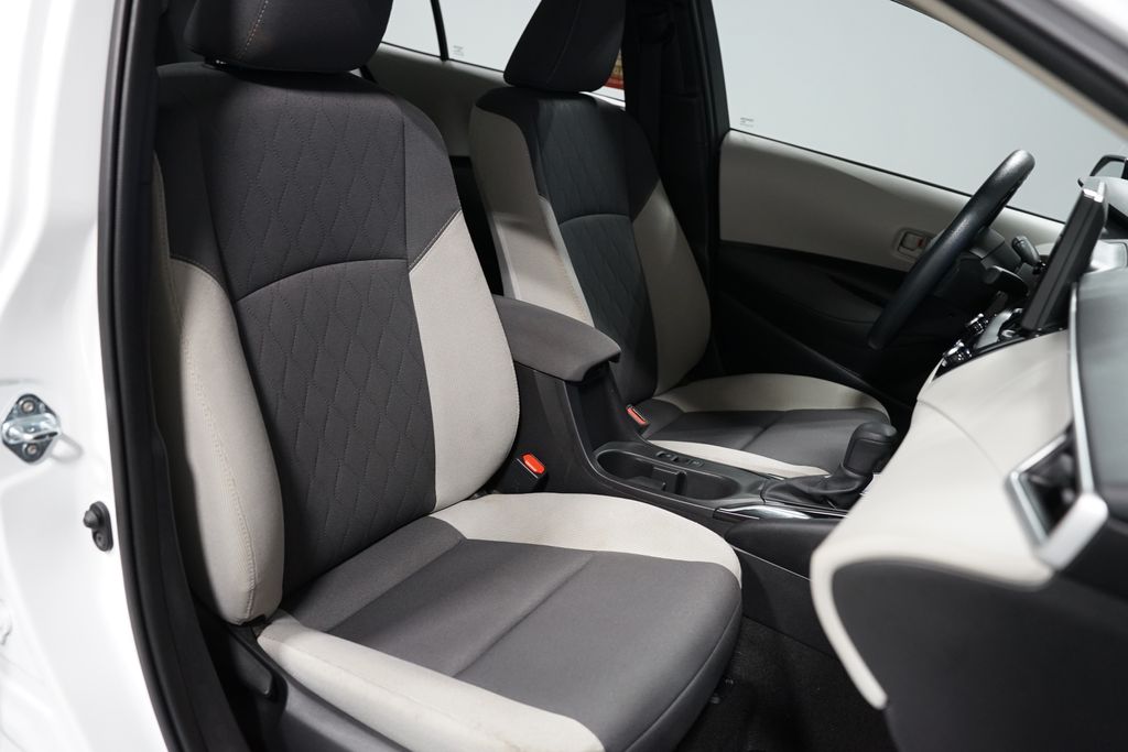 Thumbnail: 2025 Toyota Corolla - 25