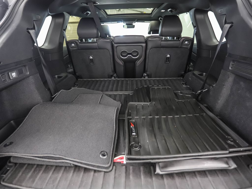 2022 Acura MDX Base 22