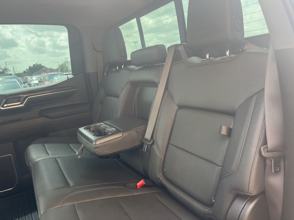 2024 Chevrolet Silverado 1500 RST 16