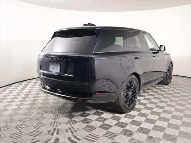 Thumbnail: 2025 Land Rover Range Rover - 5