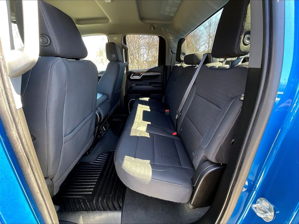 2022 GMC Sierra 1500 — photo 15