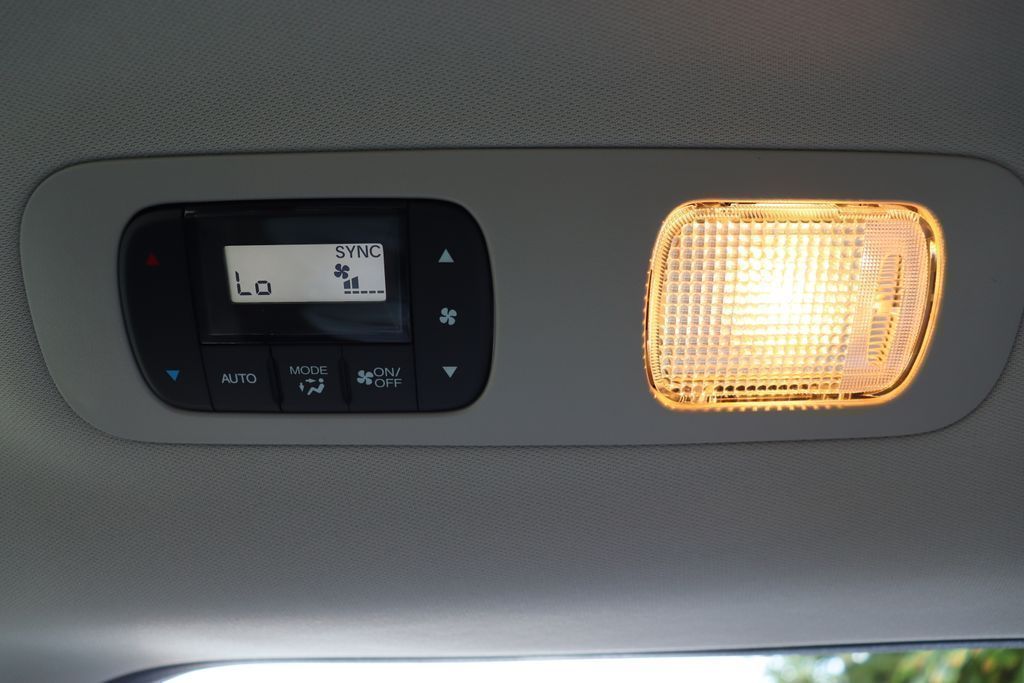 Thumbnail: 2026 Honda Odyssey - 16