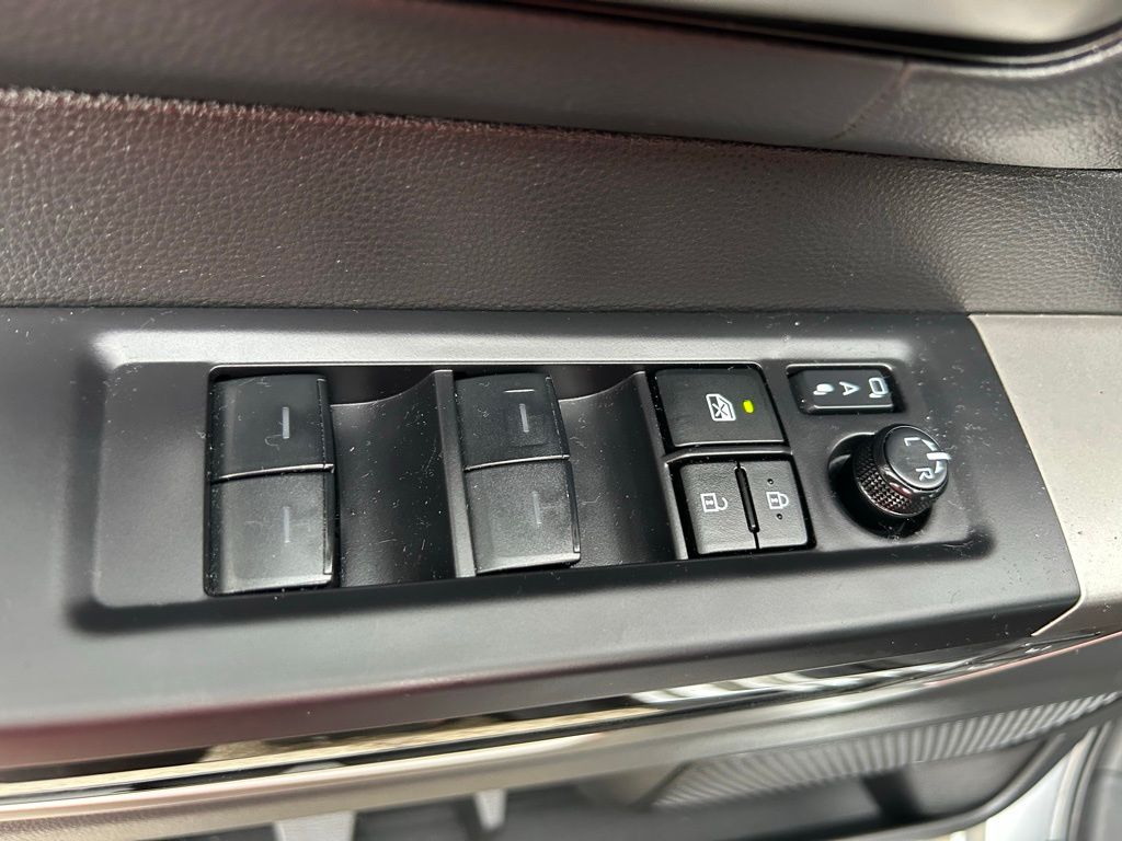 Thumbnail: 2024 Toyota Tundra - 16