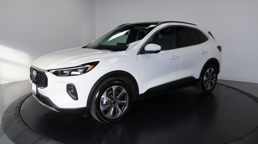 2025 Ford Escape Platinum AWD
