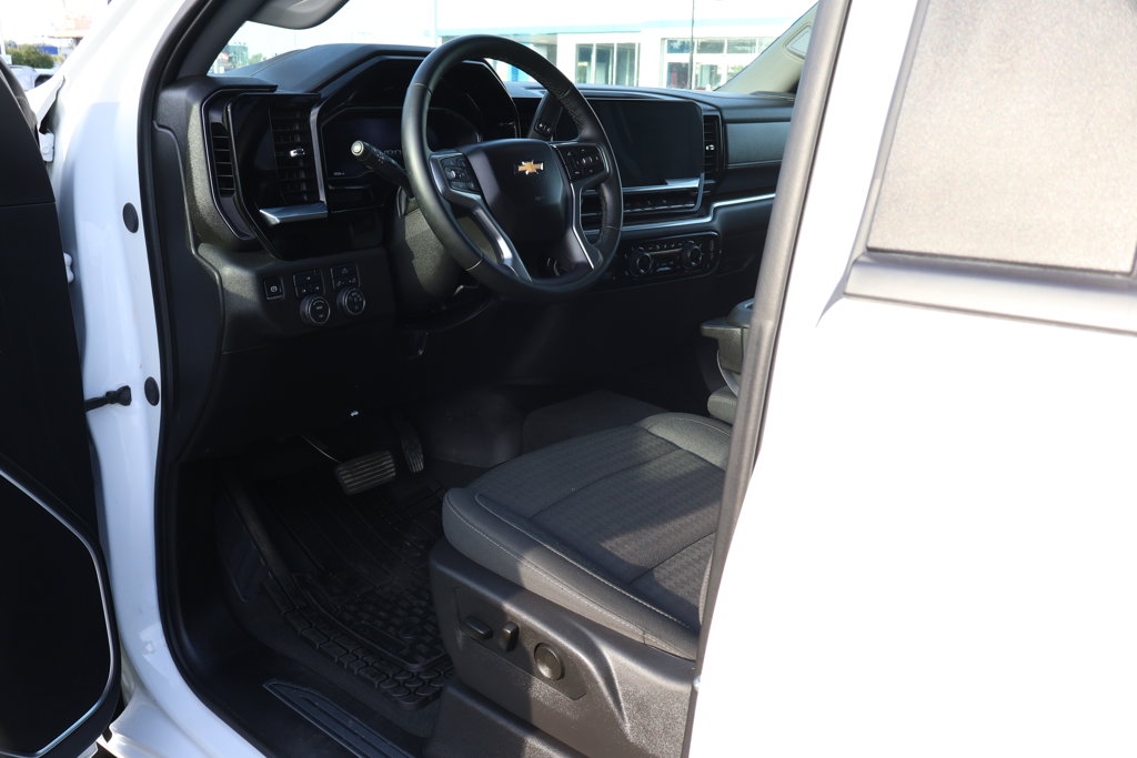 Thumbnail: 2025 Chevrolet Silverado 2500 - 11