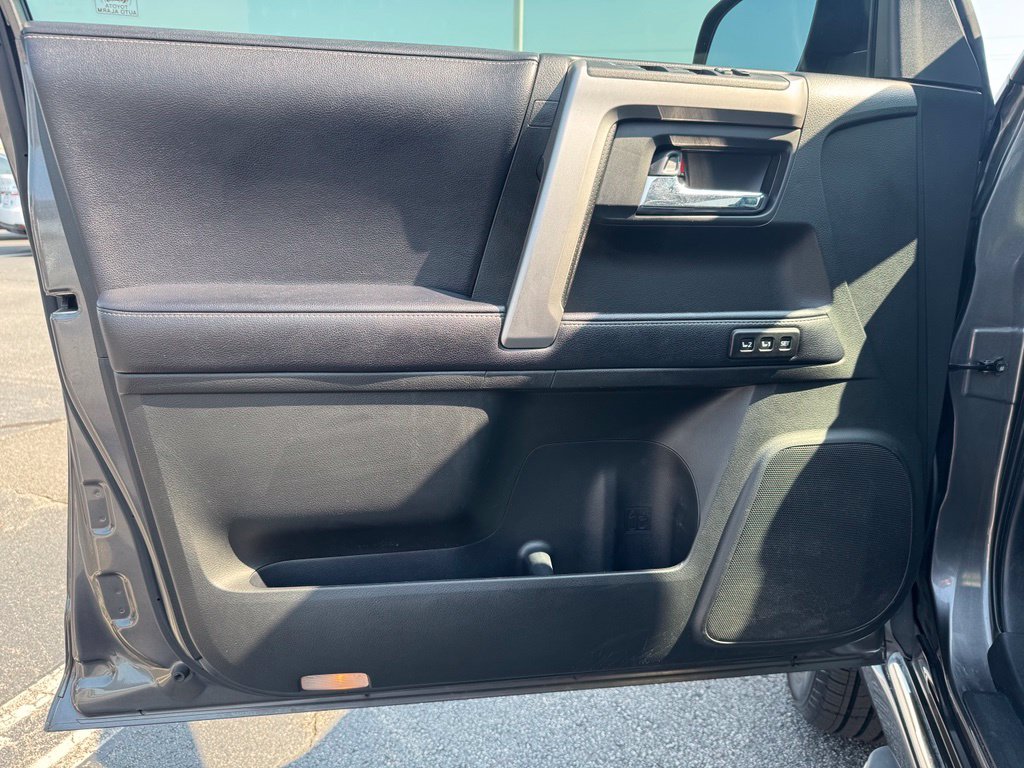 2018 Toyota 4Runner Limited Magnetic Gray Metallic - Jim Hudson Acura - Image 13