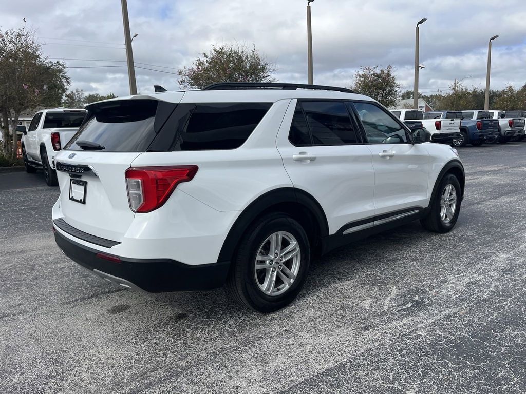 2023 Ford Explorer XLT 5