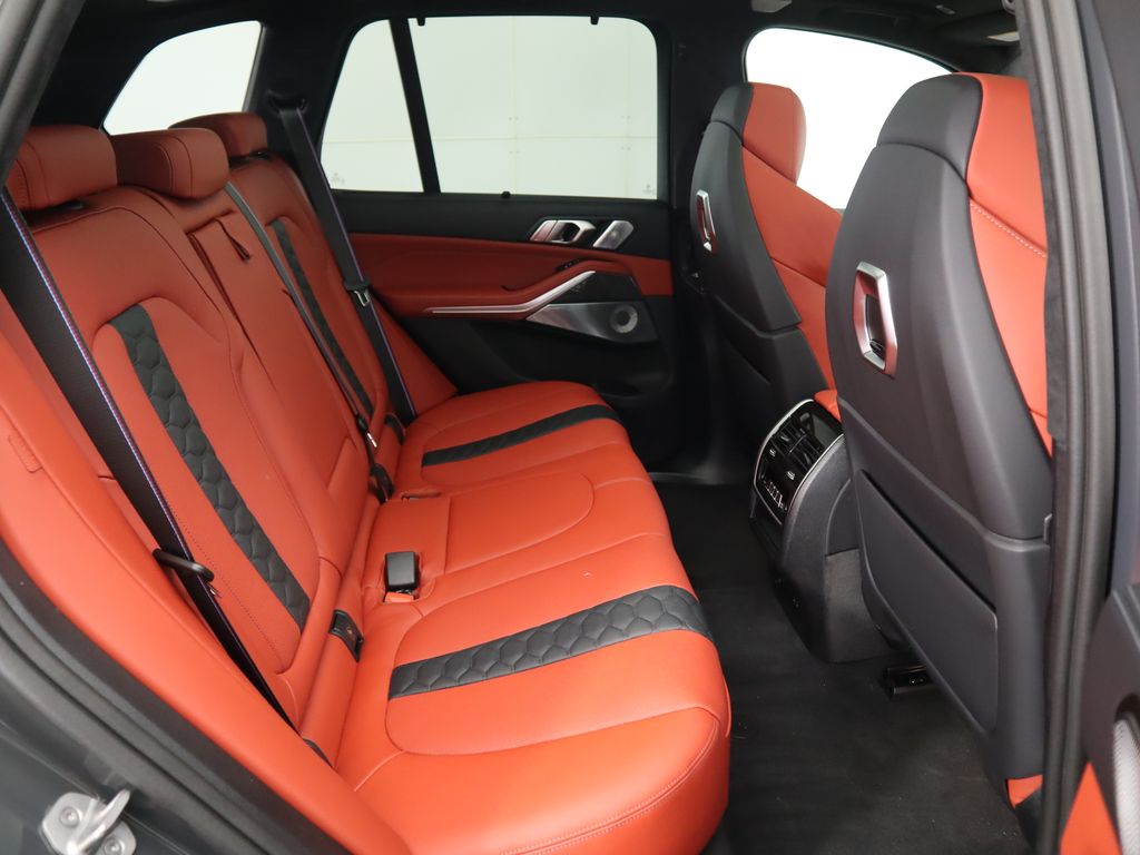 Thumbnail: 2026 BMW X5 - 23