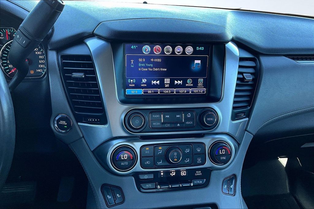 2017 Chevrolet Tahoe LT Silver at Autostrade