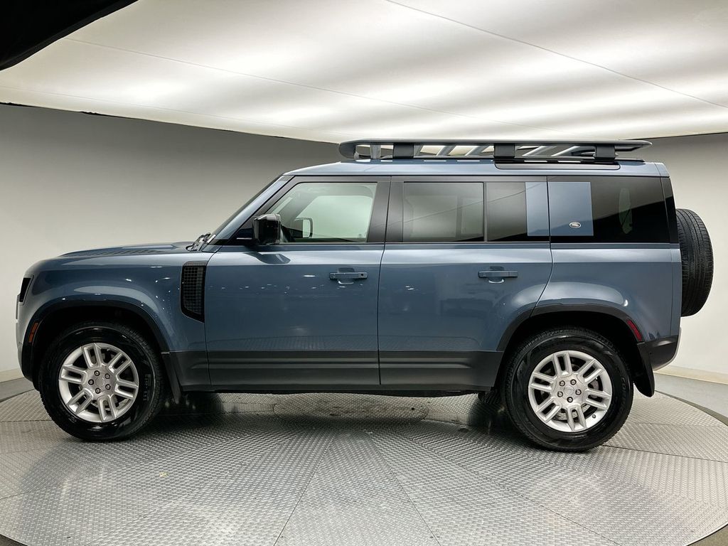 Thumbnail: 2020 Land Rover Defender - 2