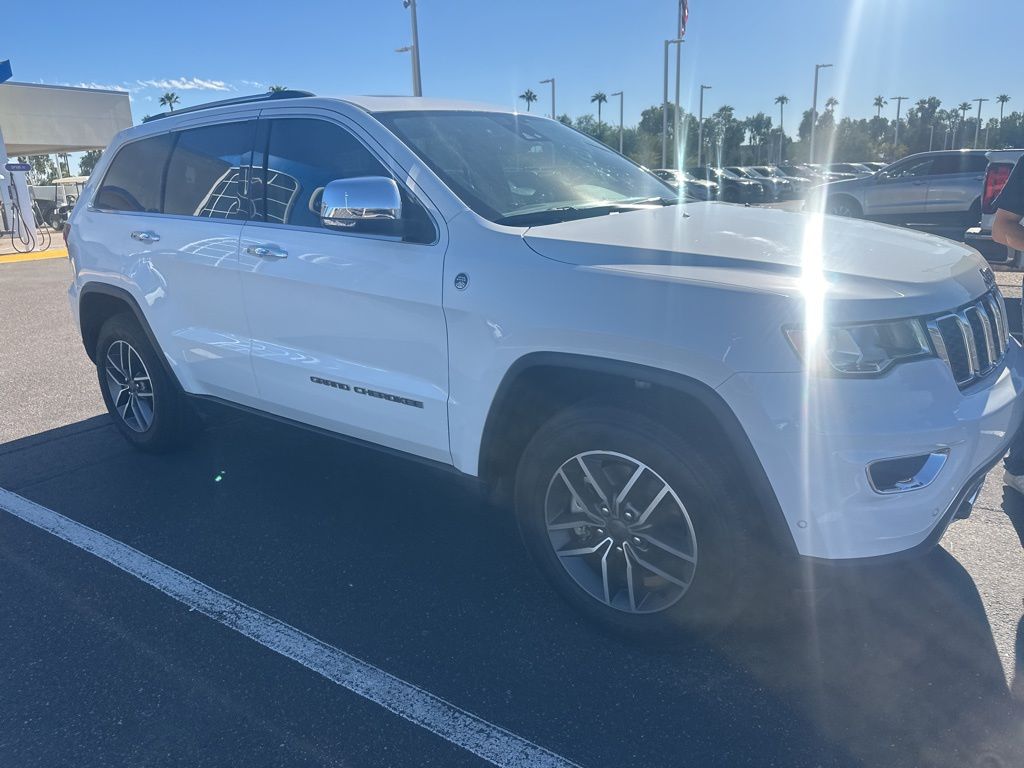 Thumbnail: 2021 Jeep Grand Cherokee - 3